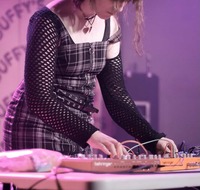 Winnifred Worm Friend